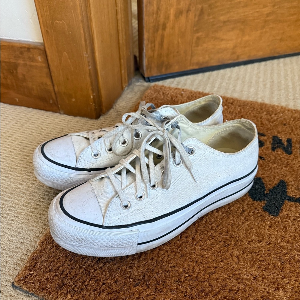 White converse
